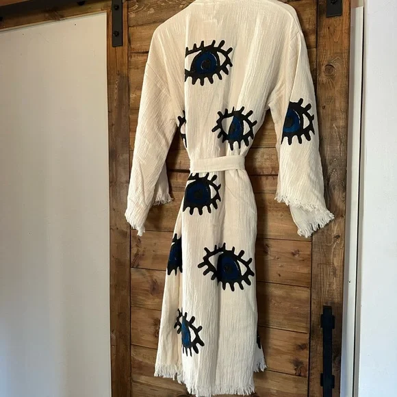 Cream Robe with Blue and Black Eye Design - Picture 5 of 5